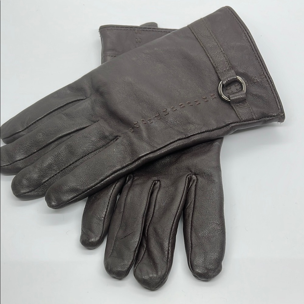 Women’s Brown Leather Gloves